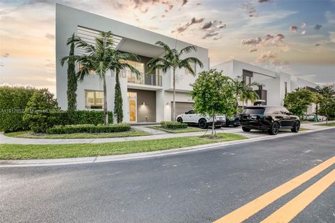 7446 NW 99th Ct Doral FL 33178