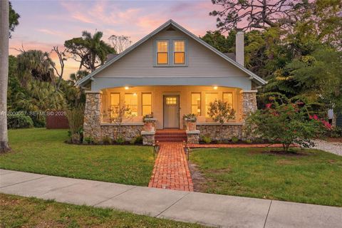 1473 Barcelona AVE Fort Myers FL 33901