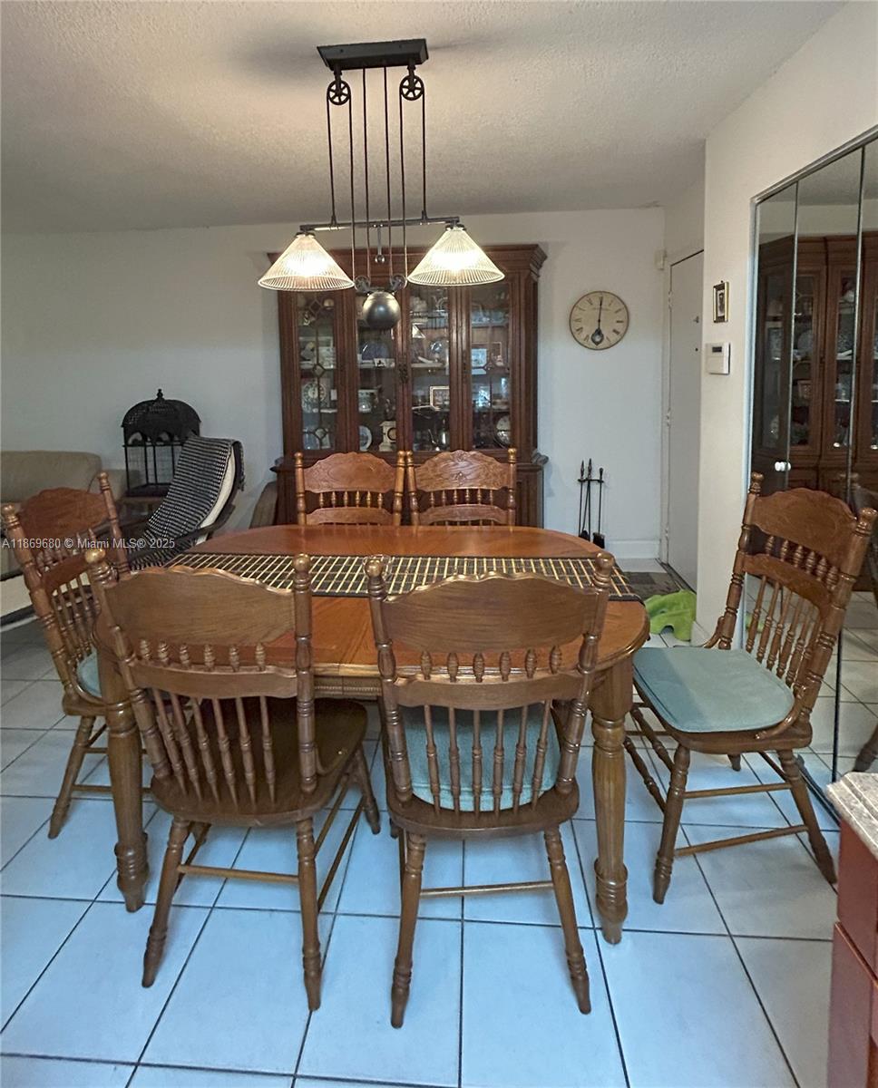 8897 Fontainebleau Blvd 103