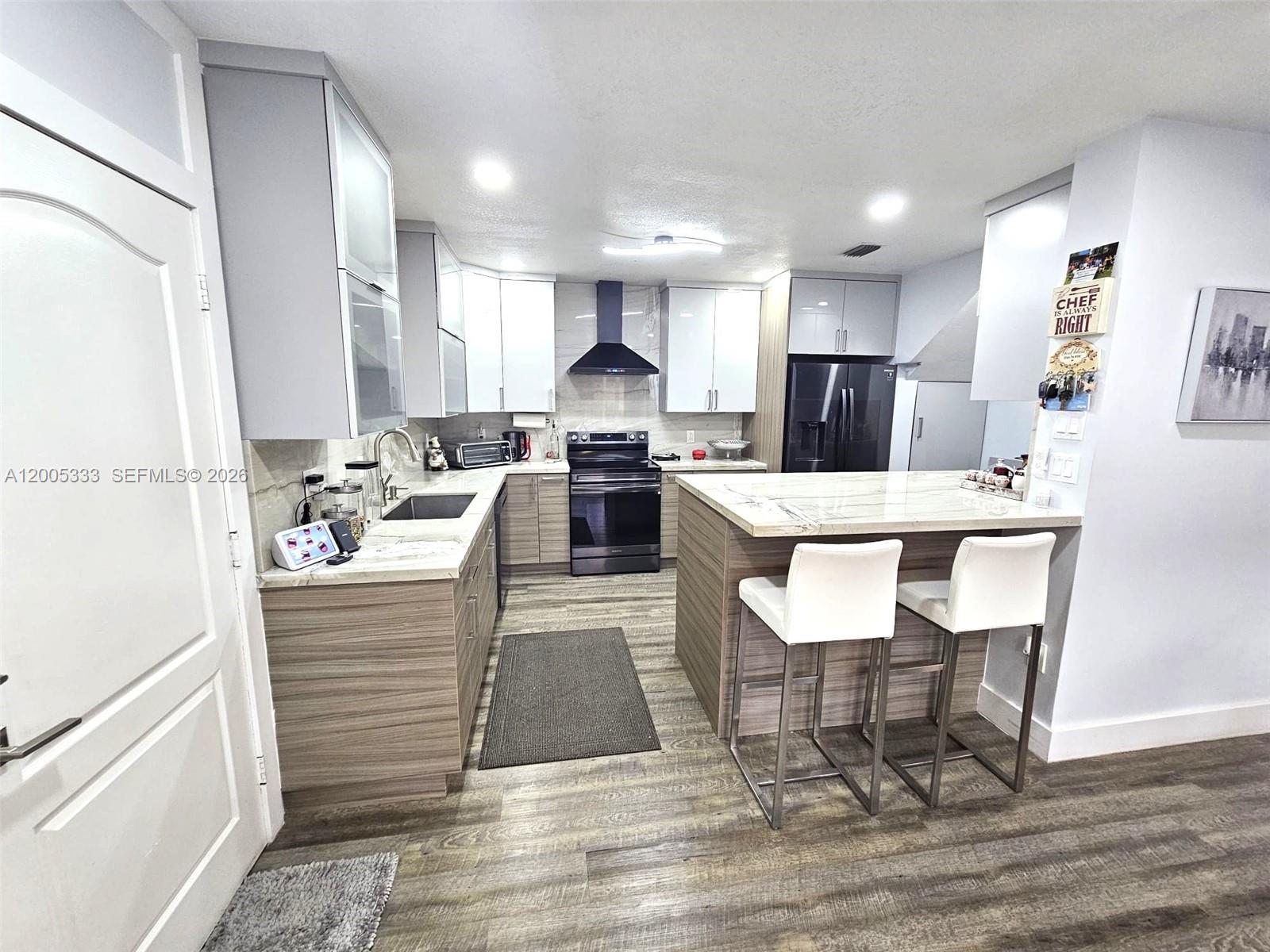 PERAL SUB - Residential