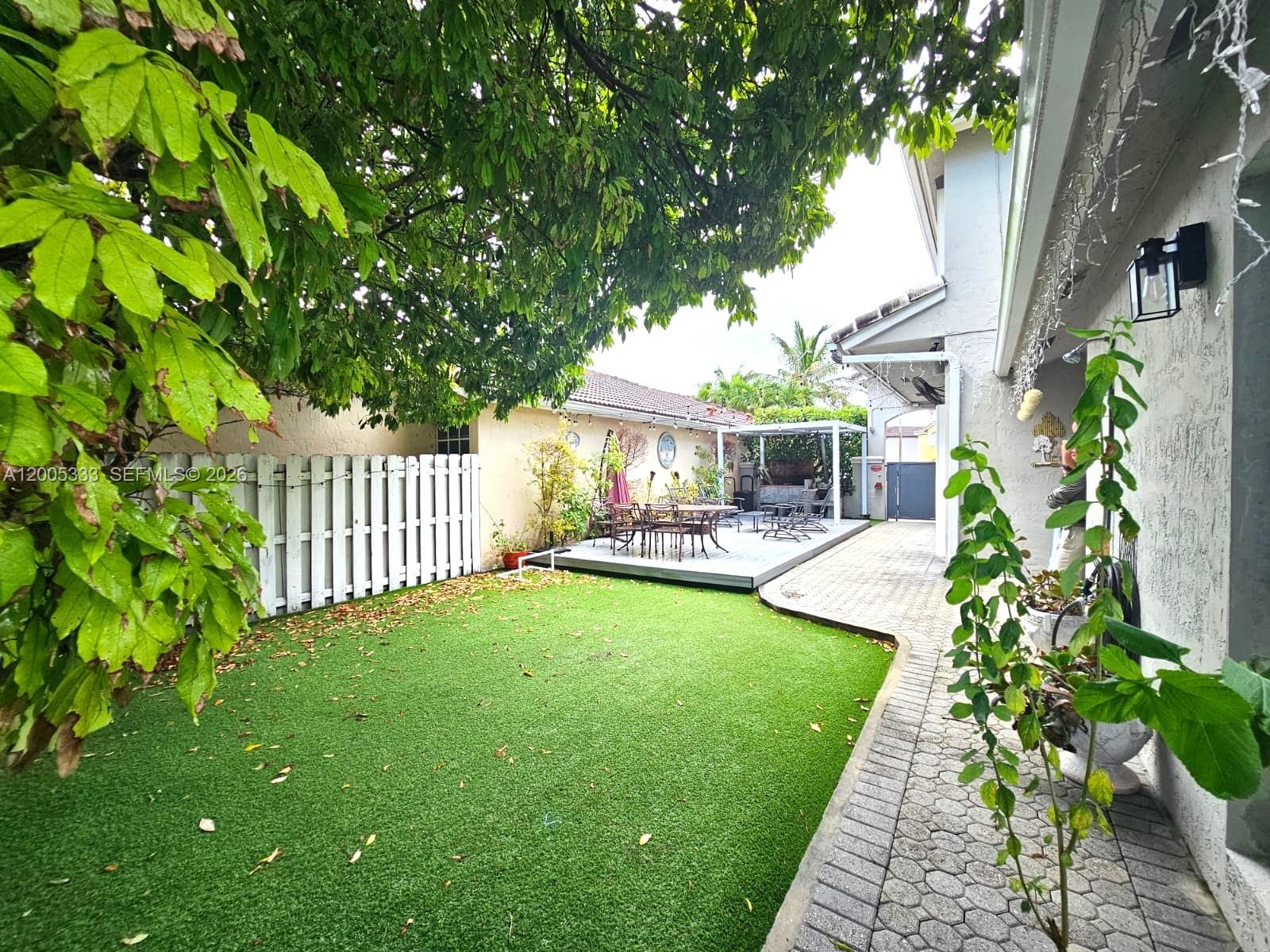 PERAL SUB - Residential