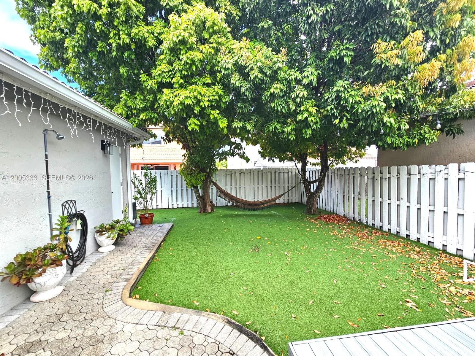 PERAL SUB - Residential