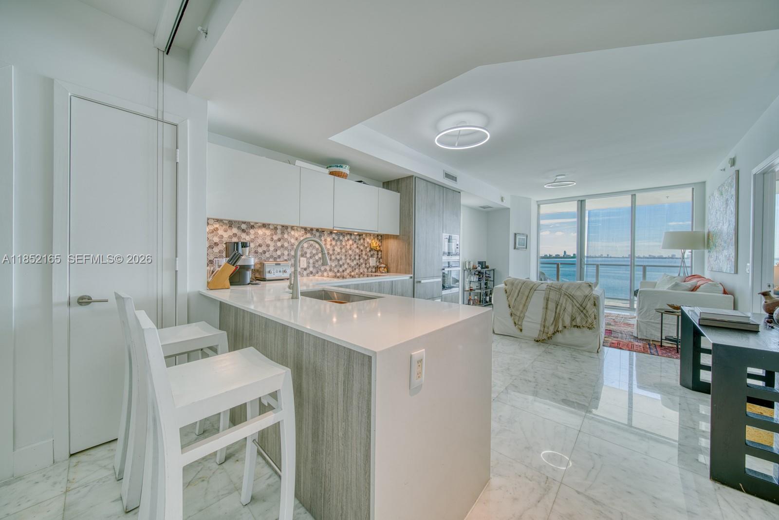 BISCAYNE BEACH CONDO - Residential