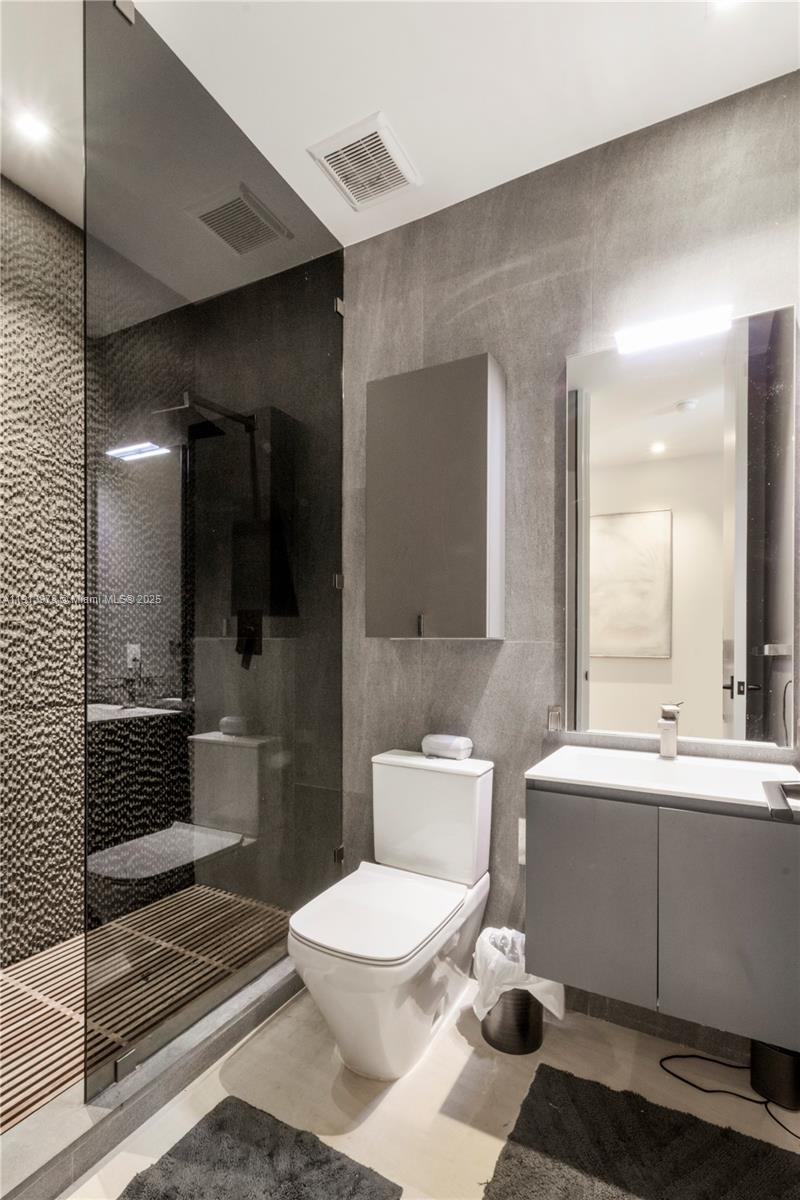 STEELE PARK SUB - Residential Lease