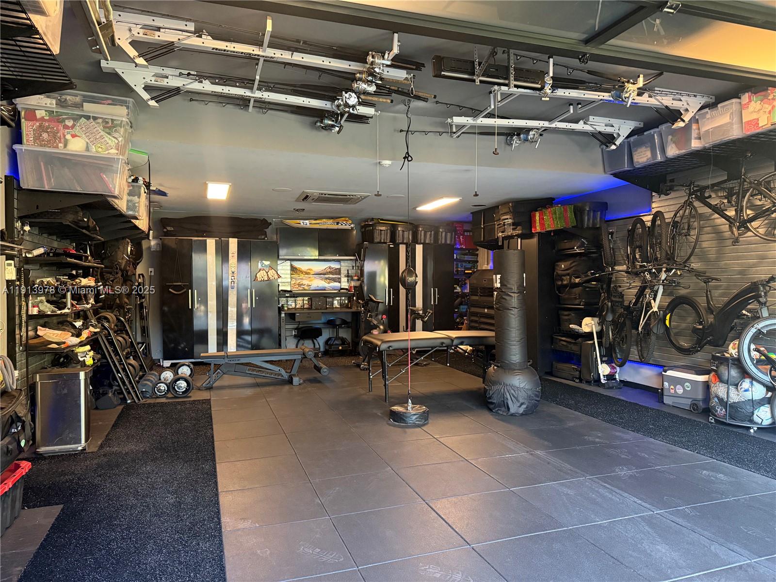 STEELE PARK SUB - Residential Lease