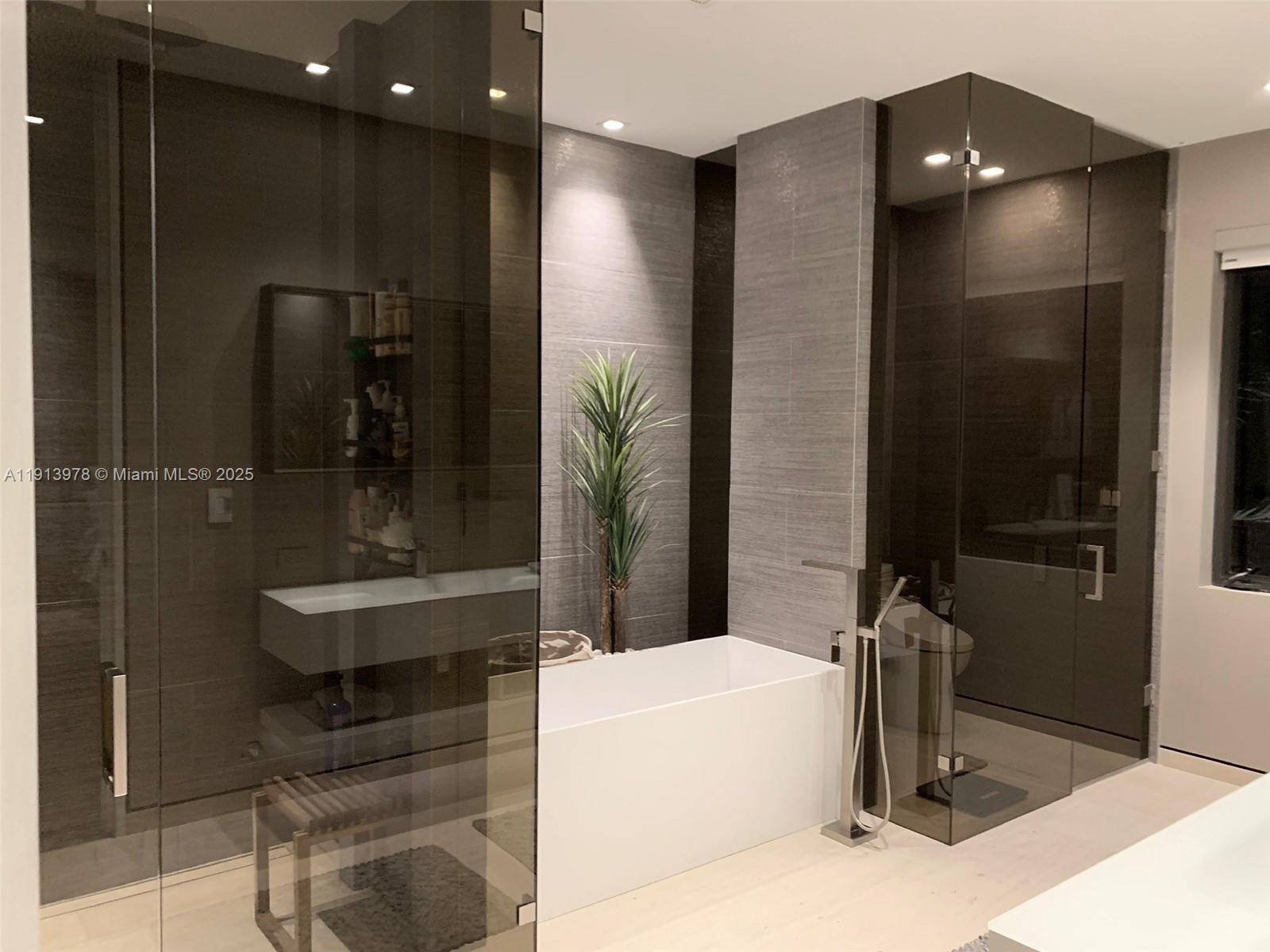 STEELE PARK SUB - Residential Lease