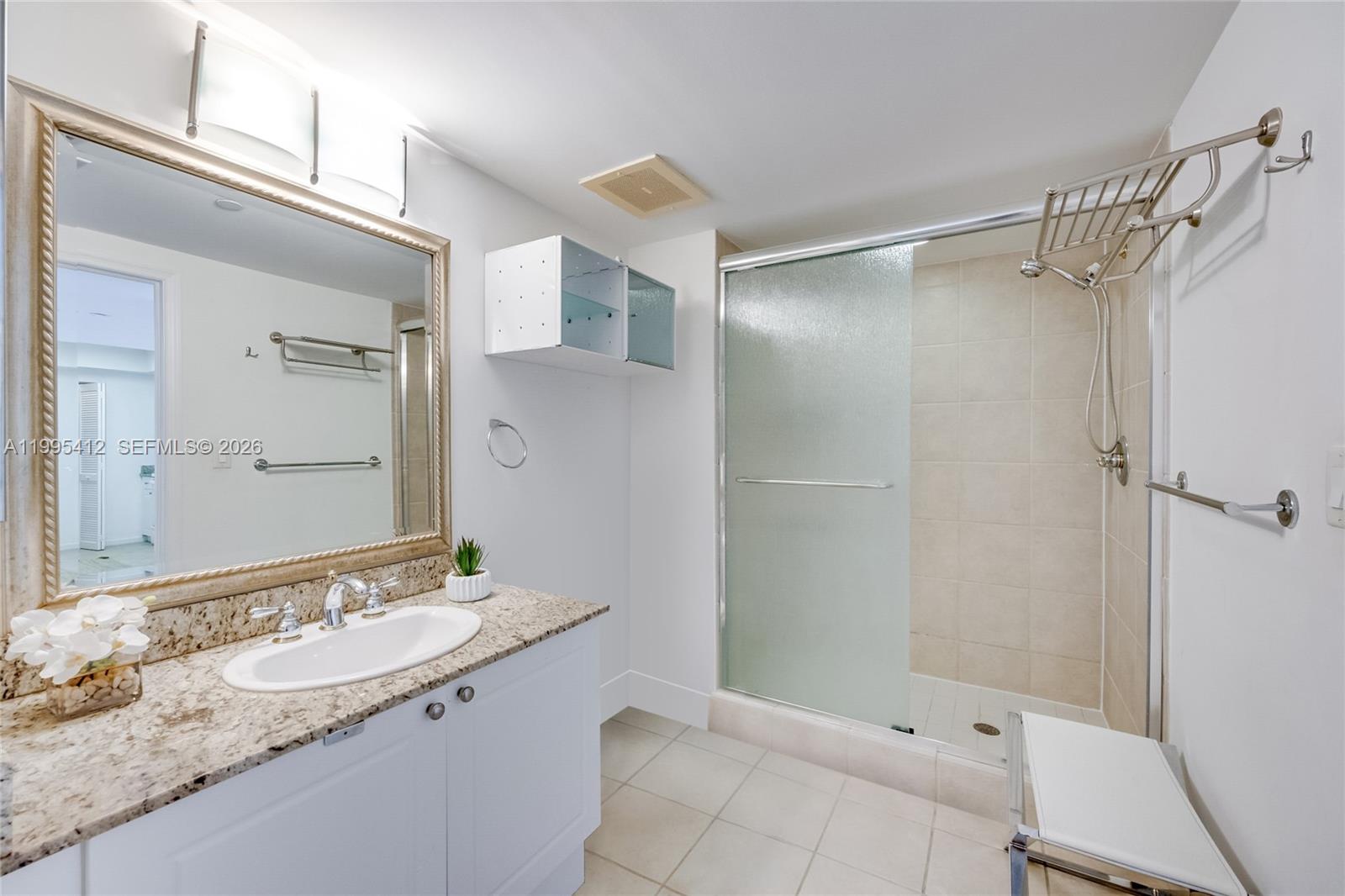 TURNBERRY ON THE GREEN CO - Residential