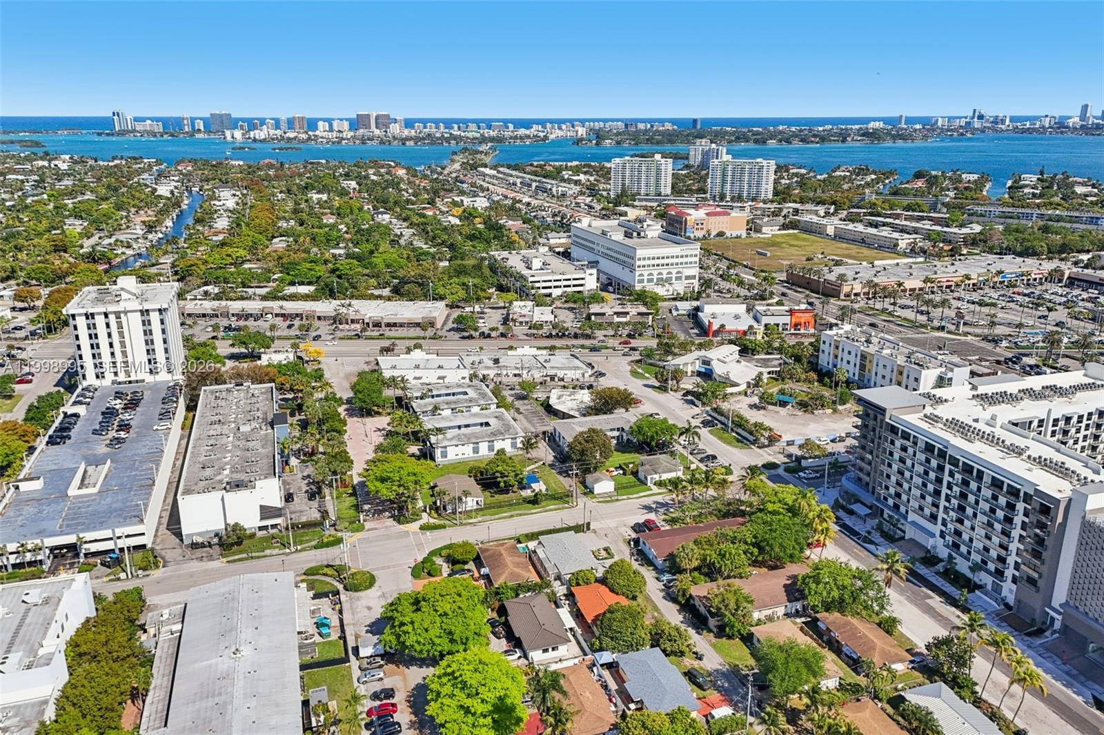 SUB OF FOSTER & SANCHEZ T - Residential