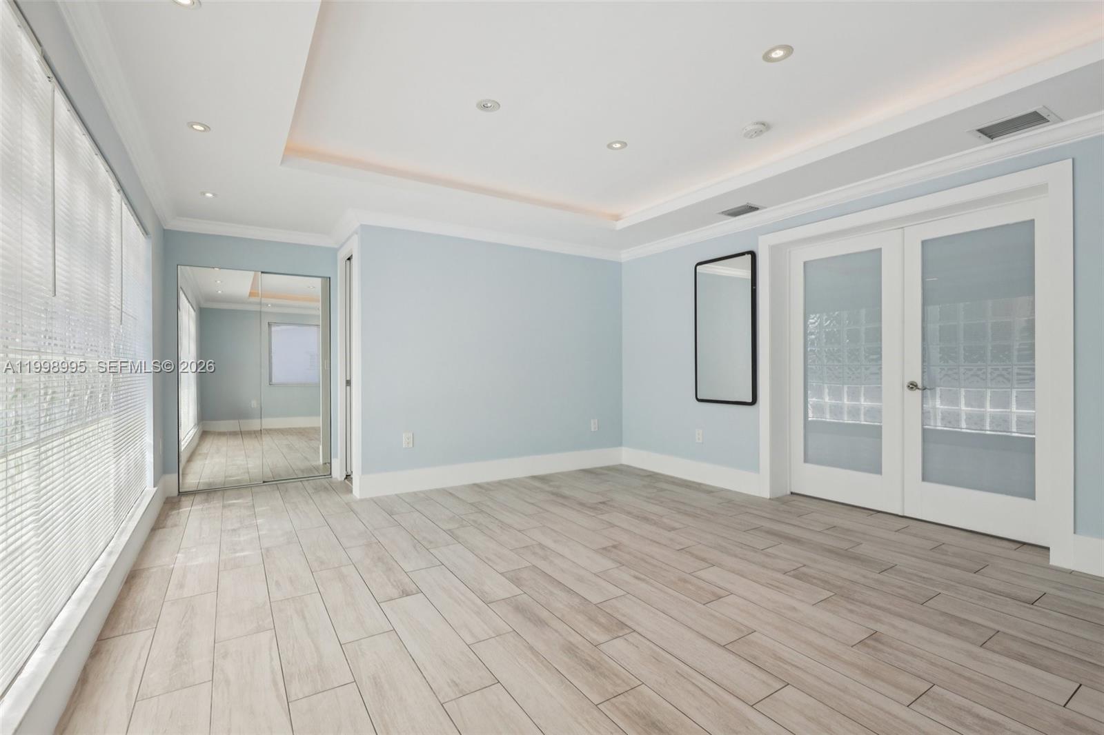 SUB OF FOSTER & SANCHEZ T - Residential