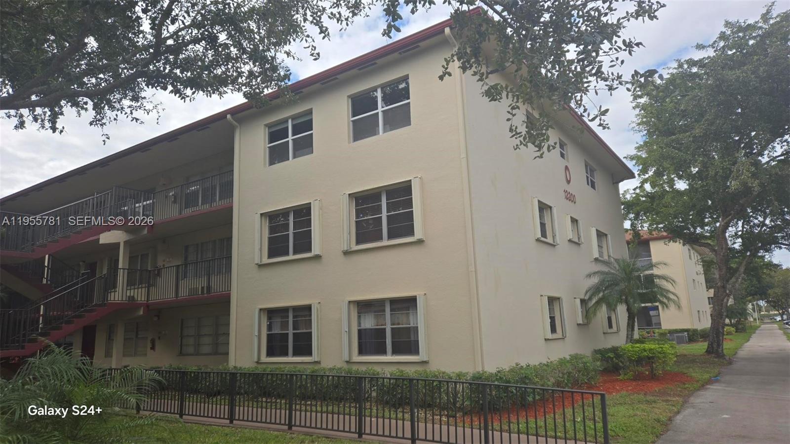 NEW HAMPTON AT CENTURY VI - Residential