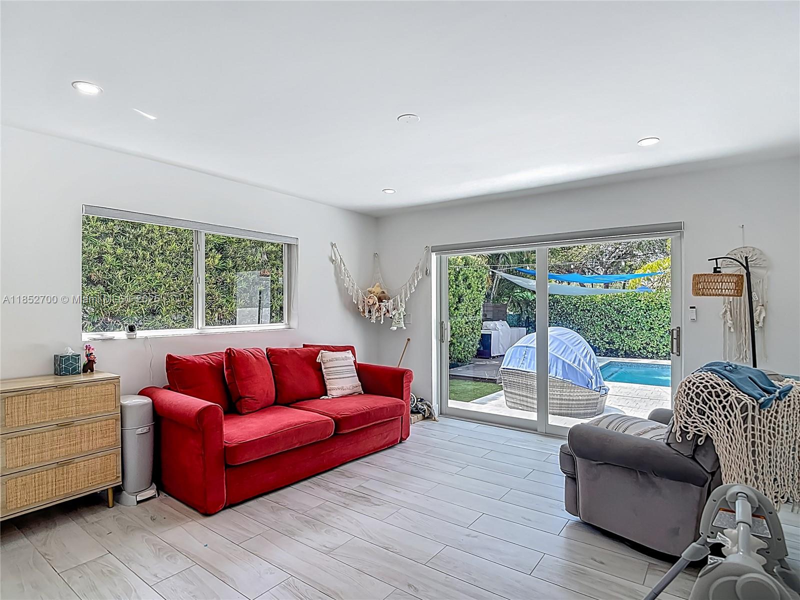 EVENINGSIDE - Residential Lease