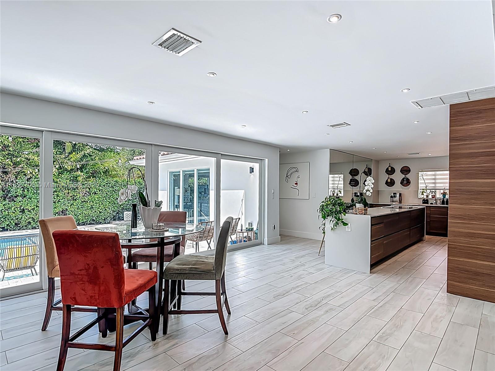 EVENINGSIDE - Residential Lease