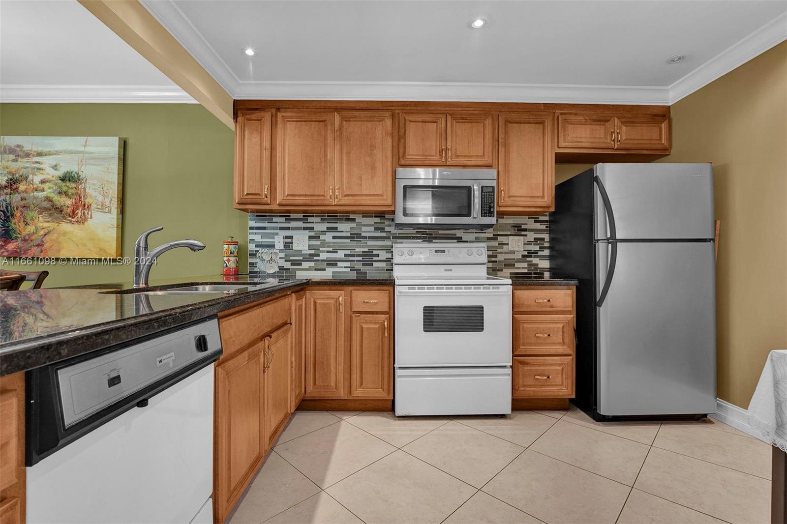 NO 38 PALM-AIRE COUNTRY C - Residential