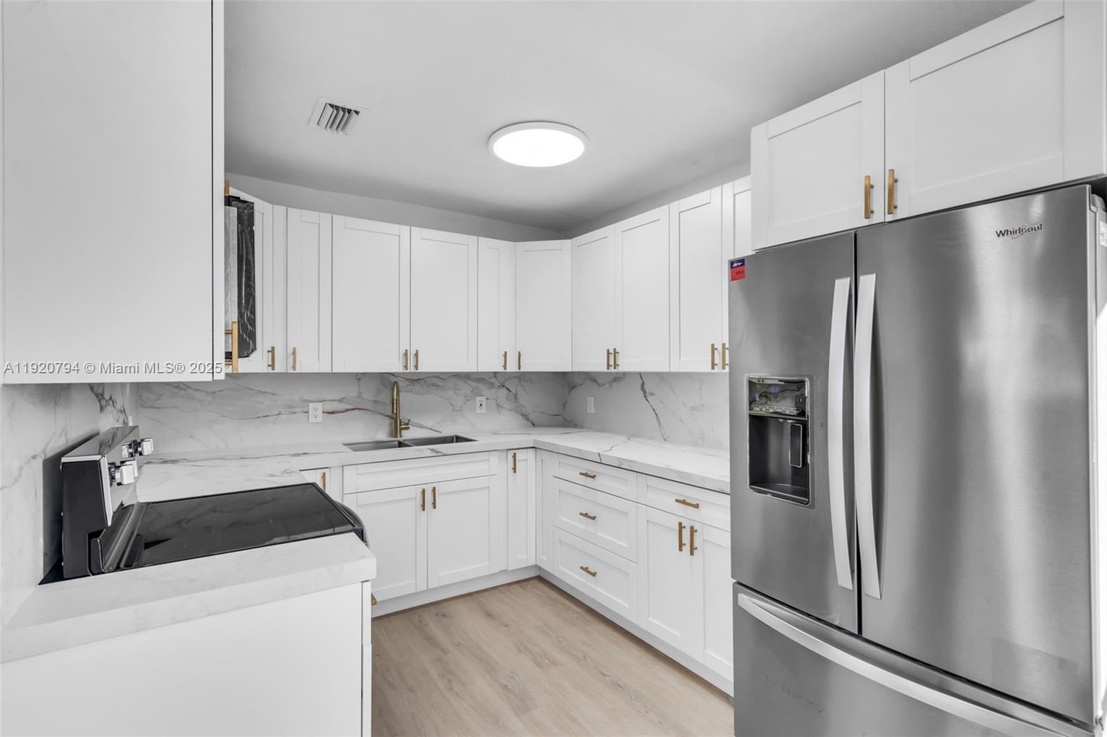 MYRTLE GROVE 1ST ADDN - Residential