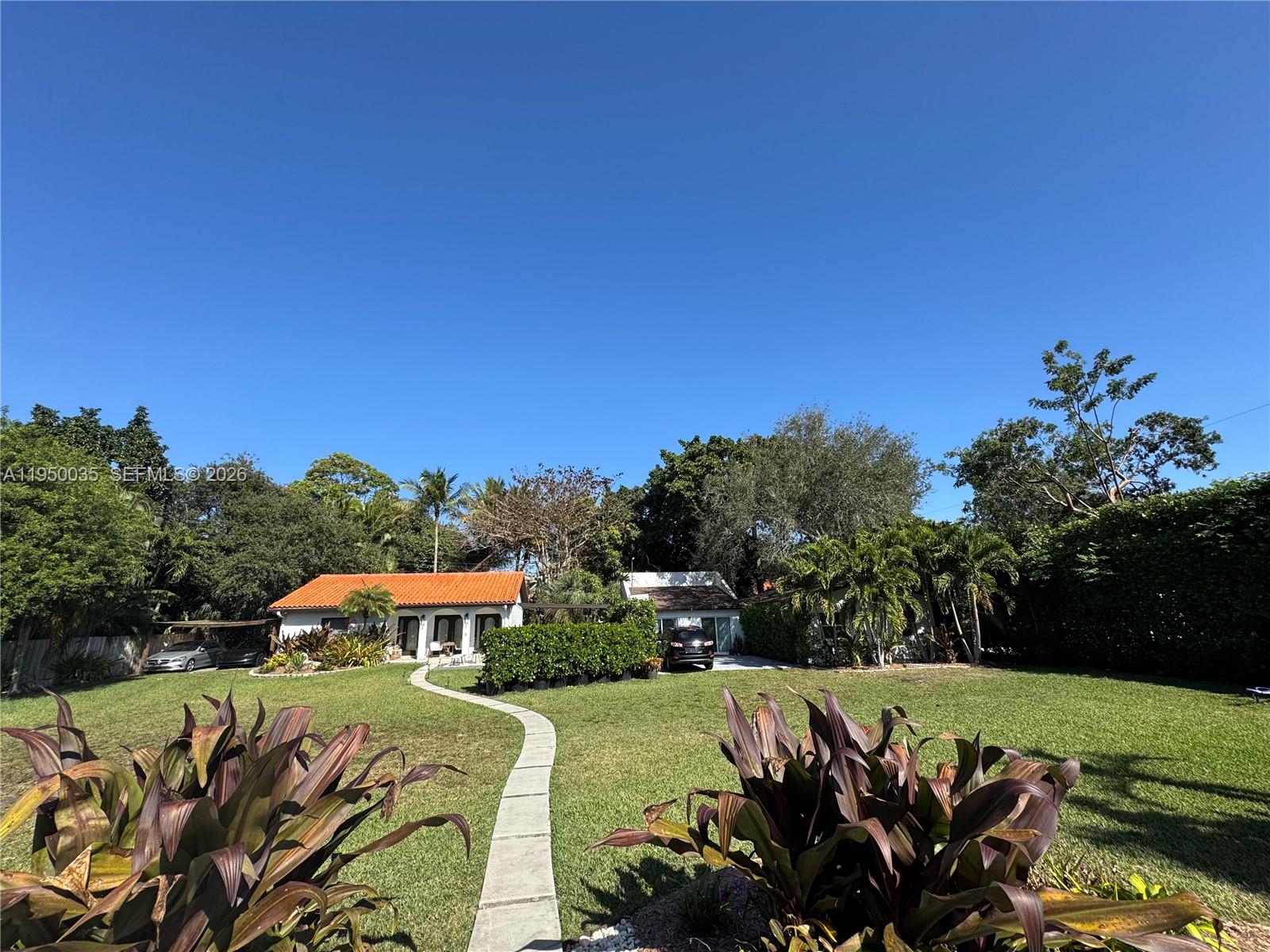 SUNILAND ESTATES - Residential