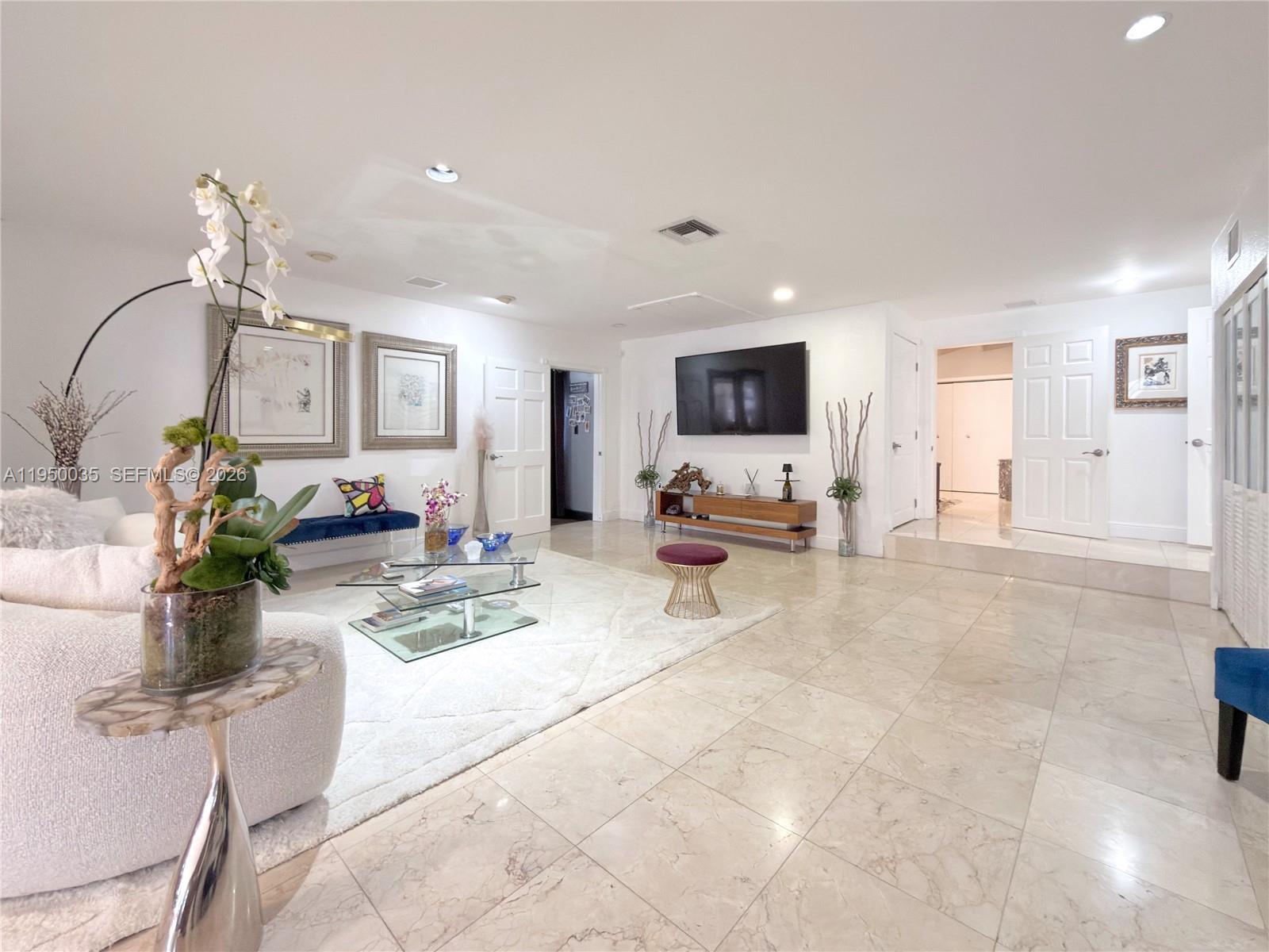 SUNILAND ESTATES - Residential