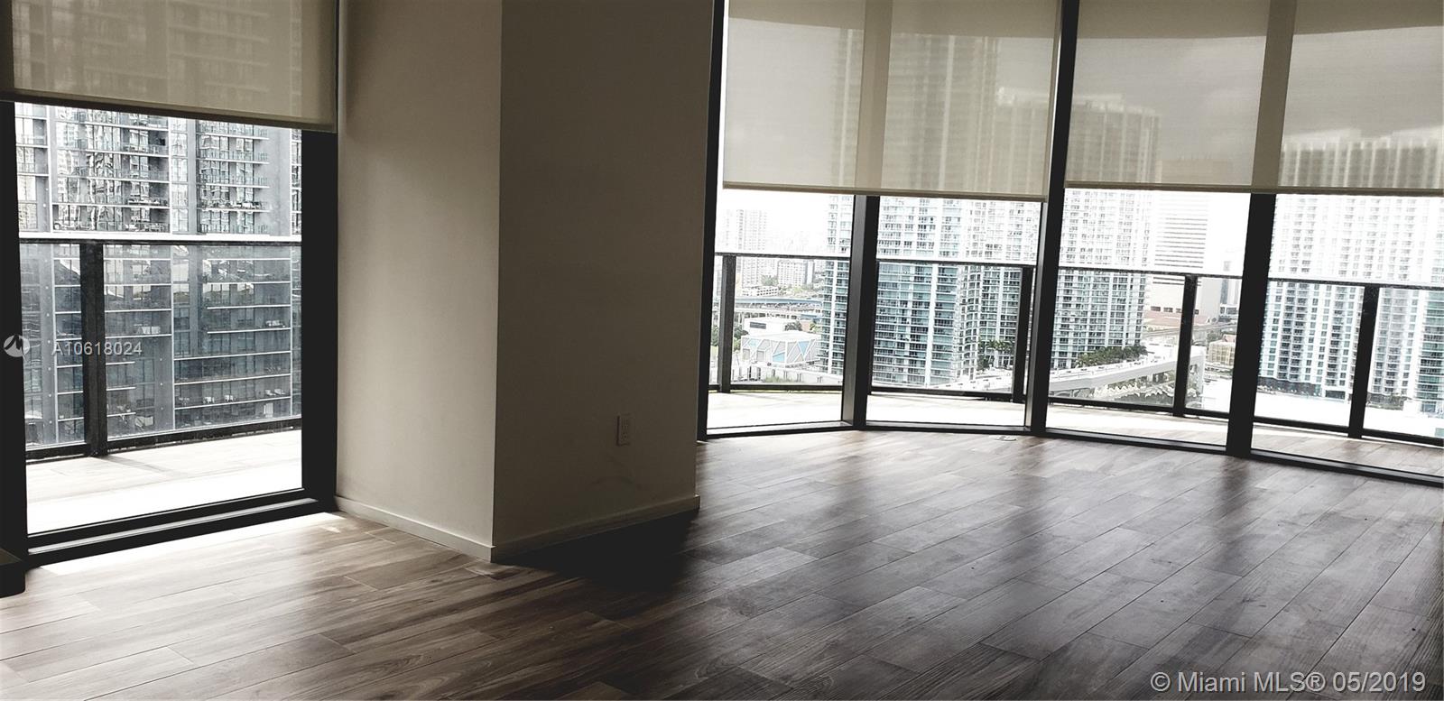 SLS LUX BRICKELL - Residential Lease