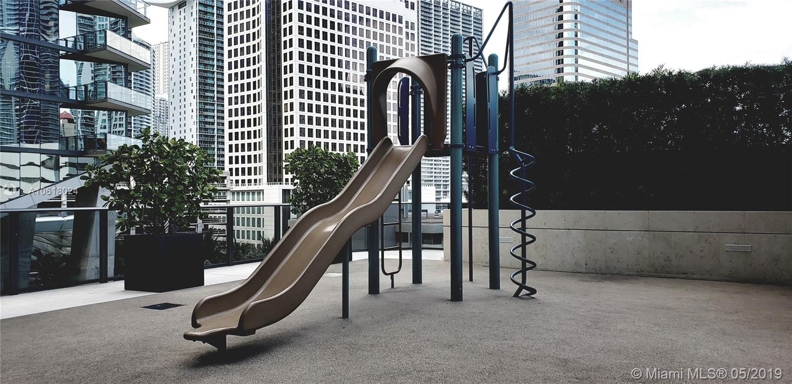 SLS LUX BRICKELL - Residential Lease