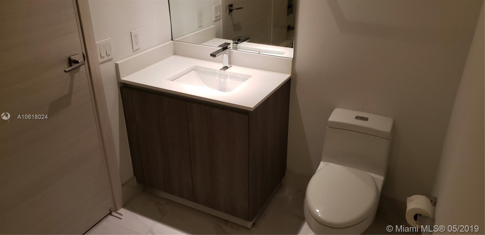 SLS LUX BRICKELL - Residential Lease