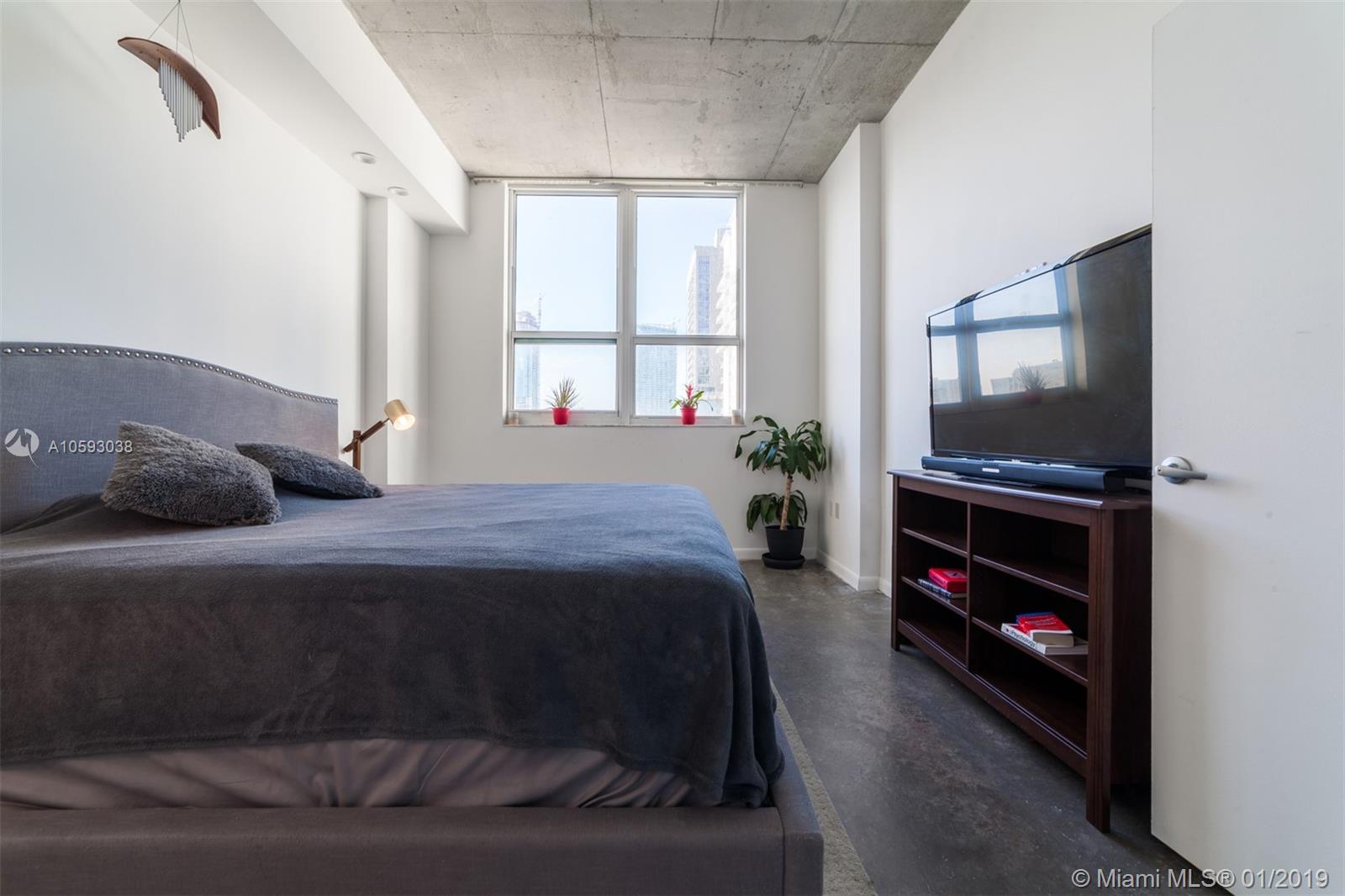 THE LOFT DOWNTOWN II CONDO - Residential Lease