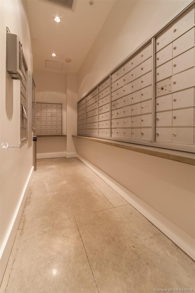 THE LOFT DOWNTOWN II CONDO - Residential Lease
