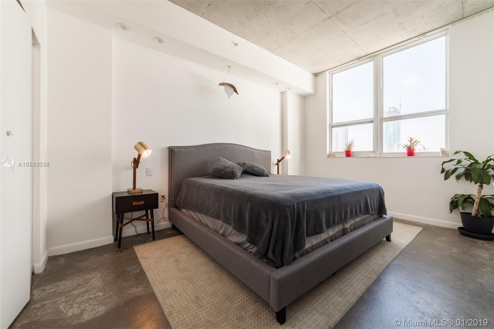 THE LOFT DOWNTOWN II CONDO - Residential Lease
