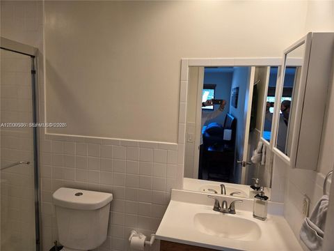 Tiny photo for 295 Jacaranda Dr #20, Plantation, FL 33324 (MLS # A12009536)