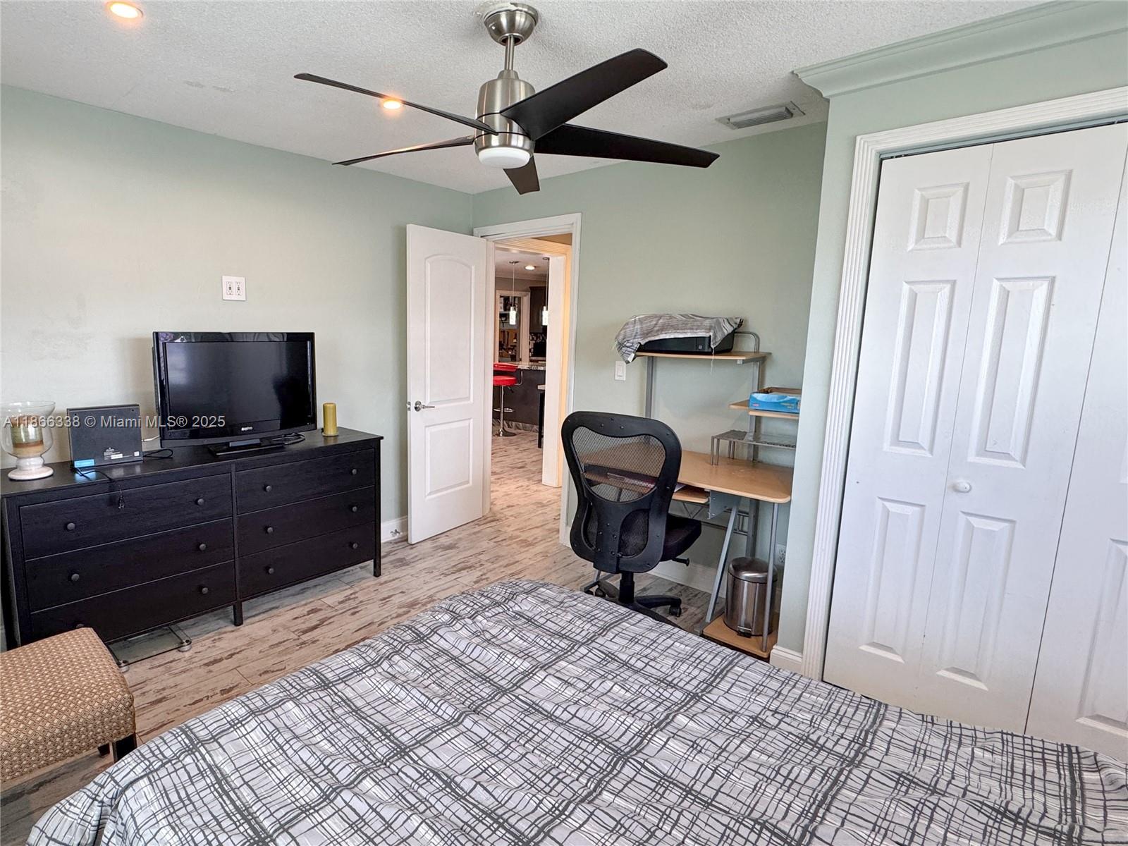 LEISUREVILLE SECOND SEC - Residential Lease