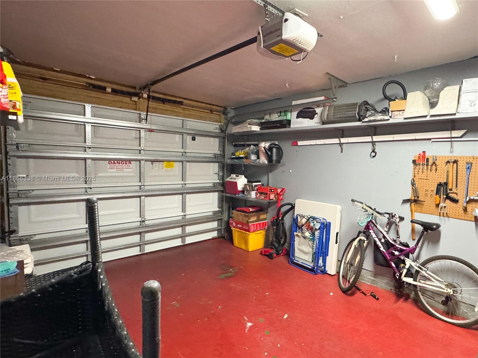 LEISUREVILLE SECOND SEC - Residential Lease