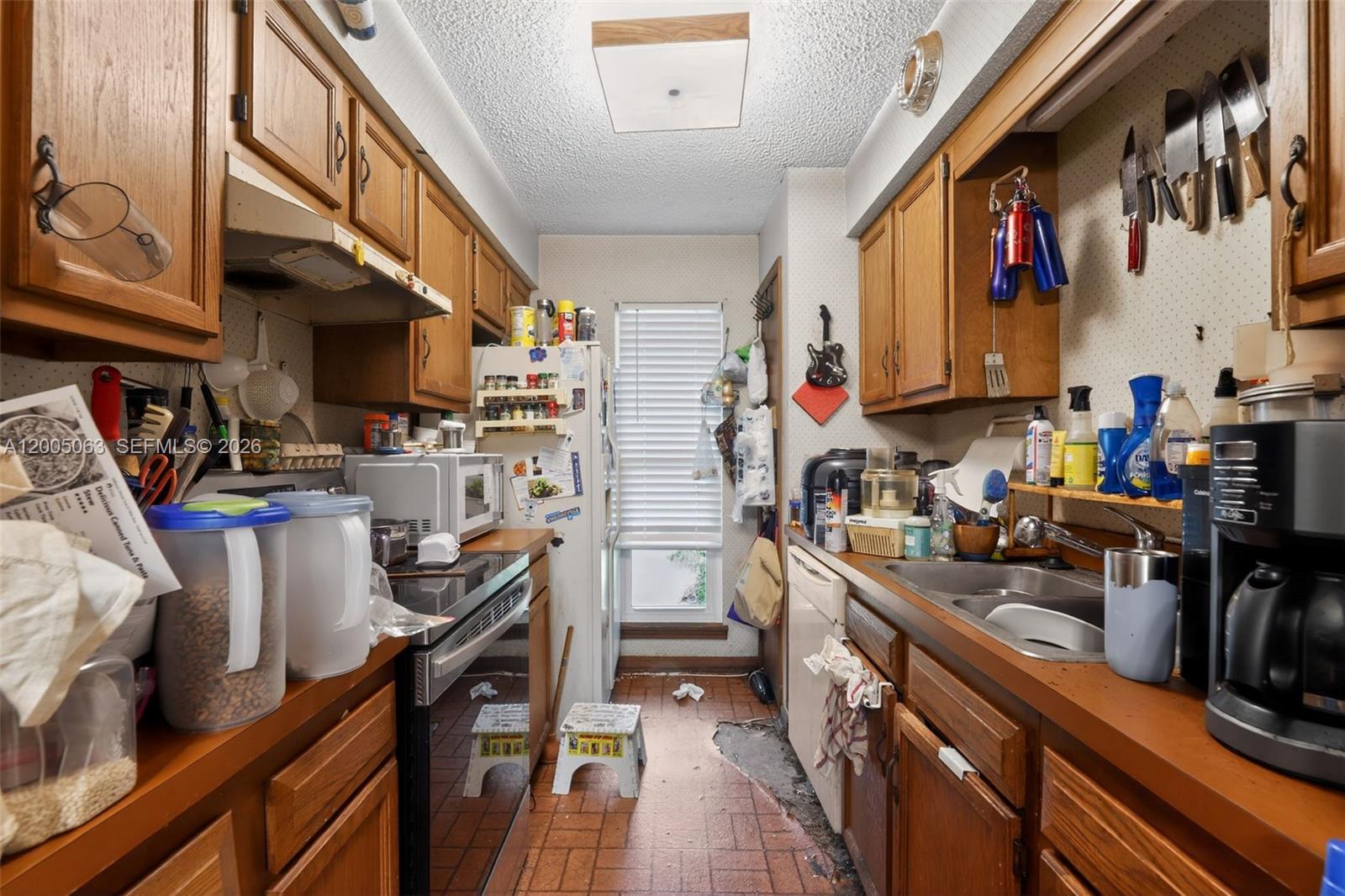 11553 OAK WATER TRAIL