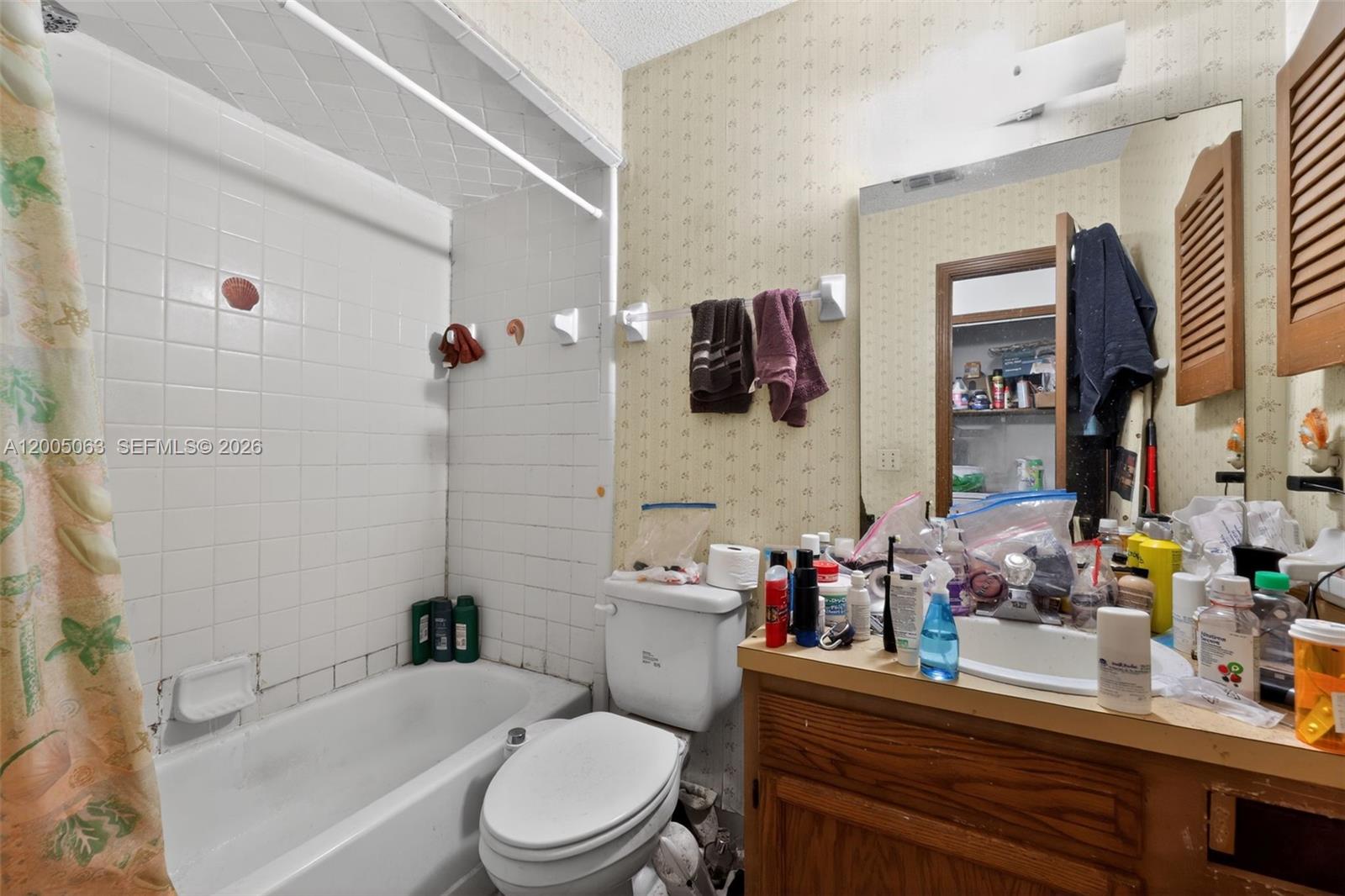 OAK POINT UNIT 1 - Residential