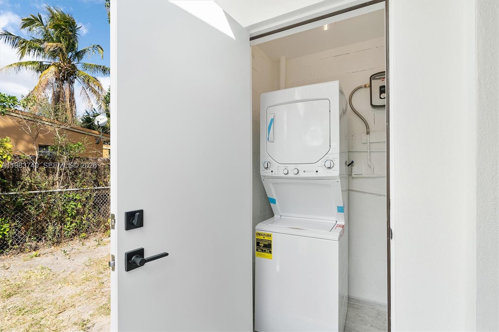 LAKE FOREST SEC ONE - Residential