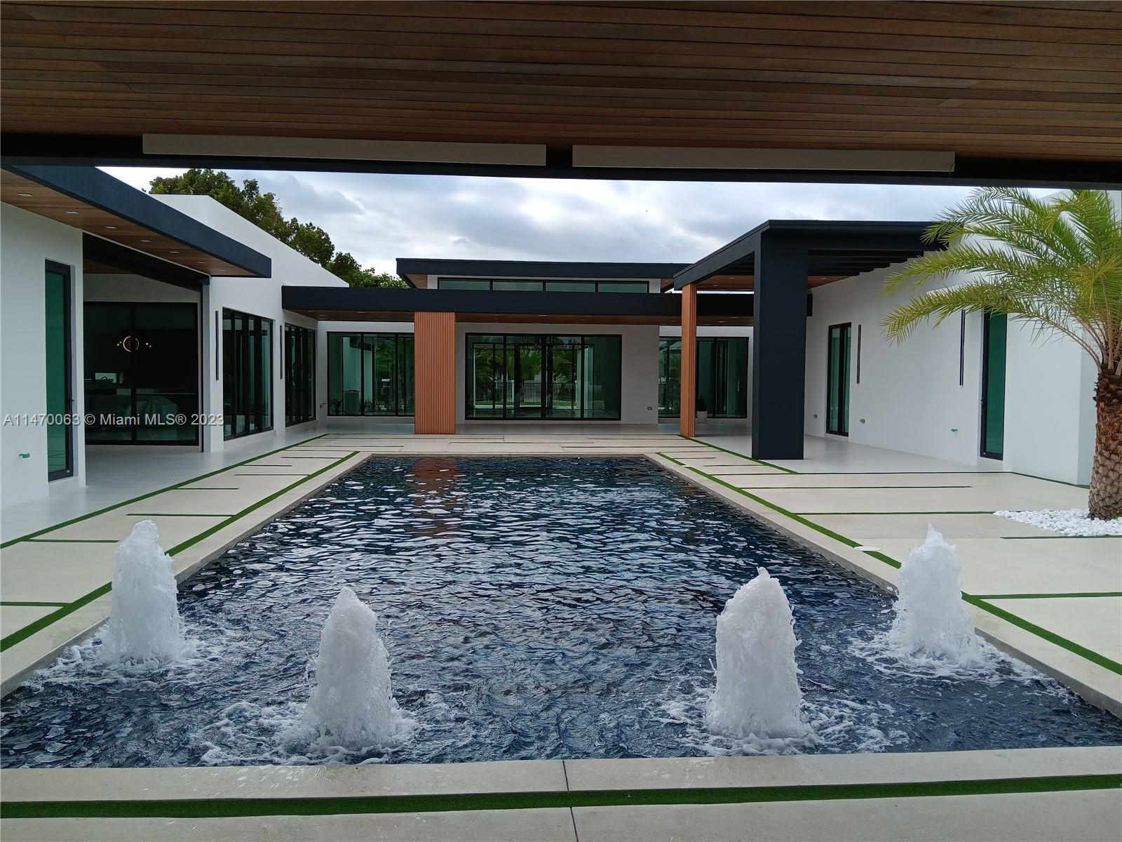 MILLER DRIVE ESTATES - Residential