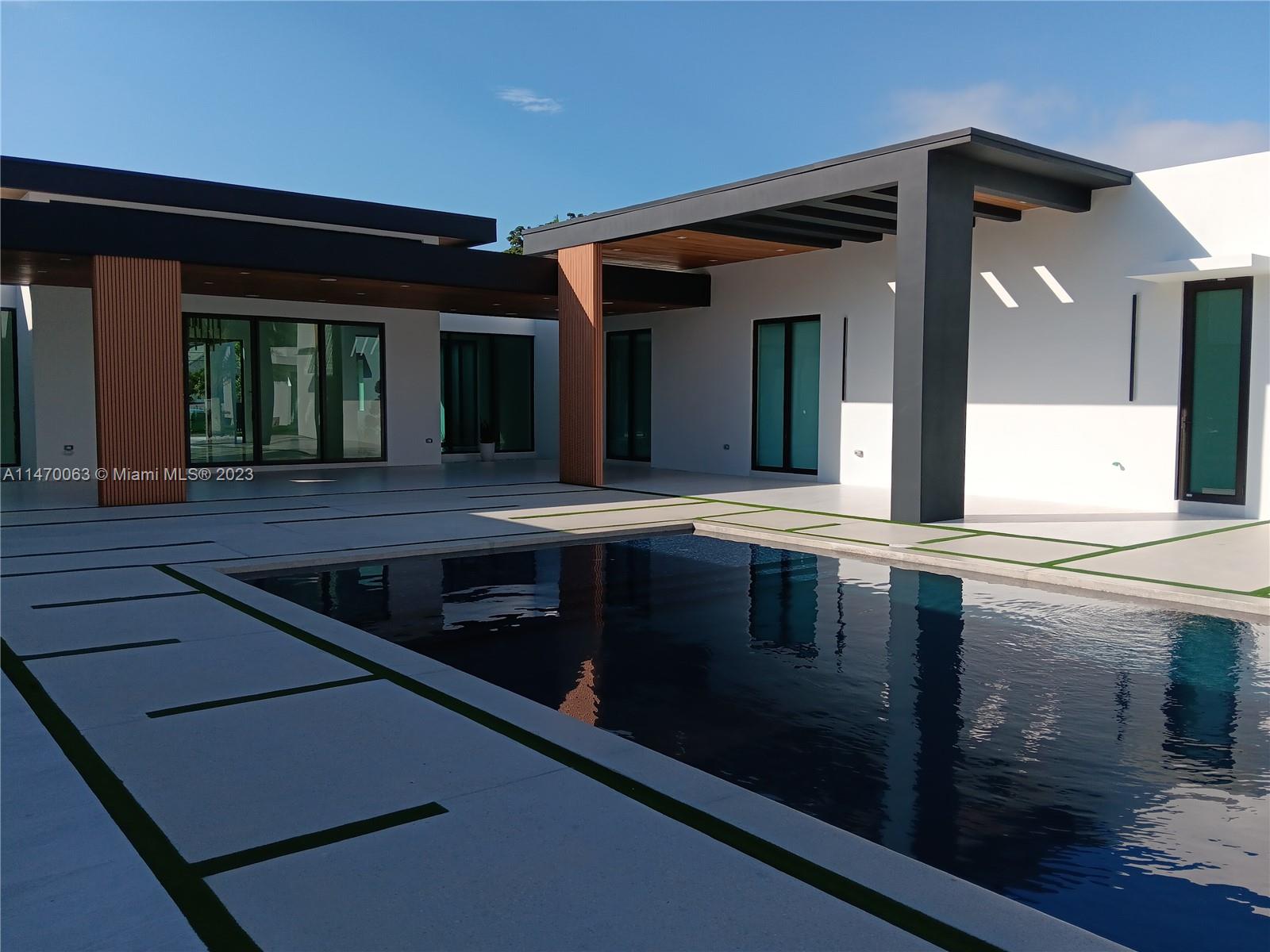 MILLER DRIVE ESTATES - Residential