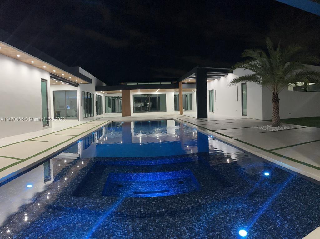 MILLER DRIVE ESTATES - Residential