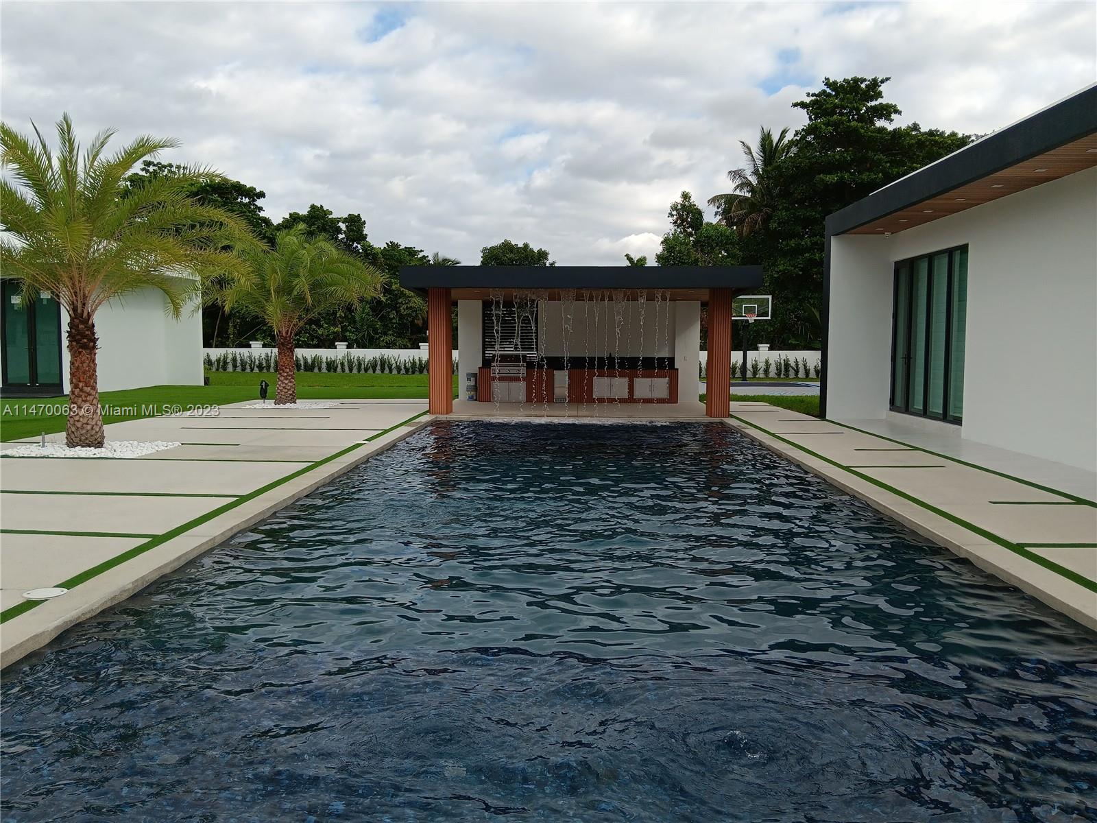 MILLER DRIVE ESTATES - Residential