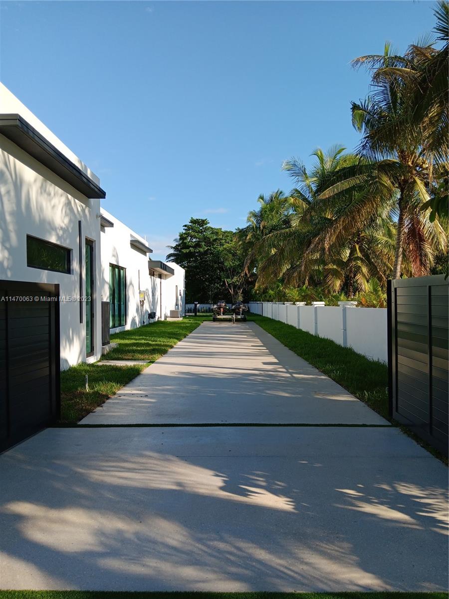 MILLER DRIVE ESTATES - Residential