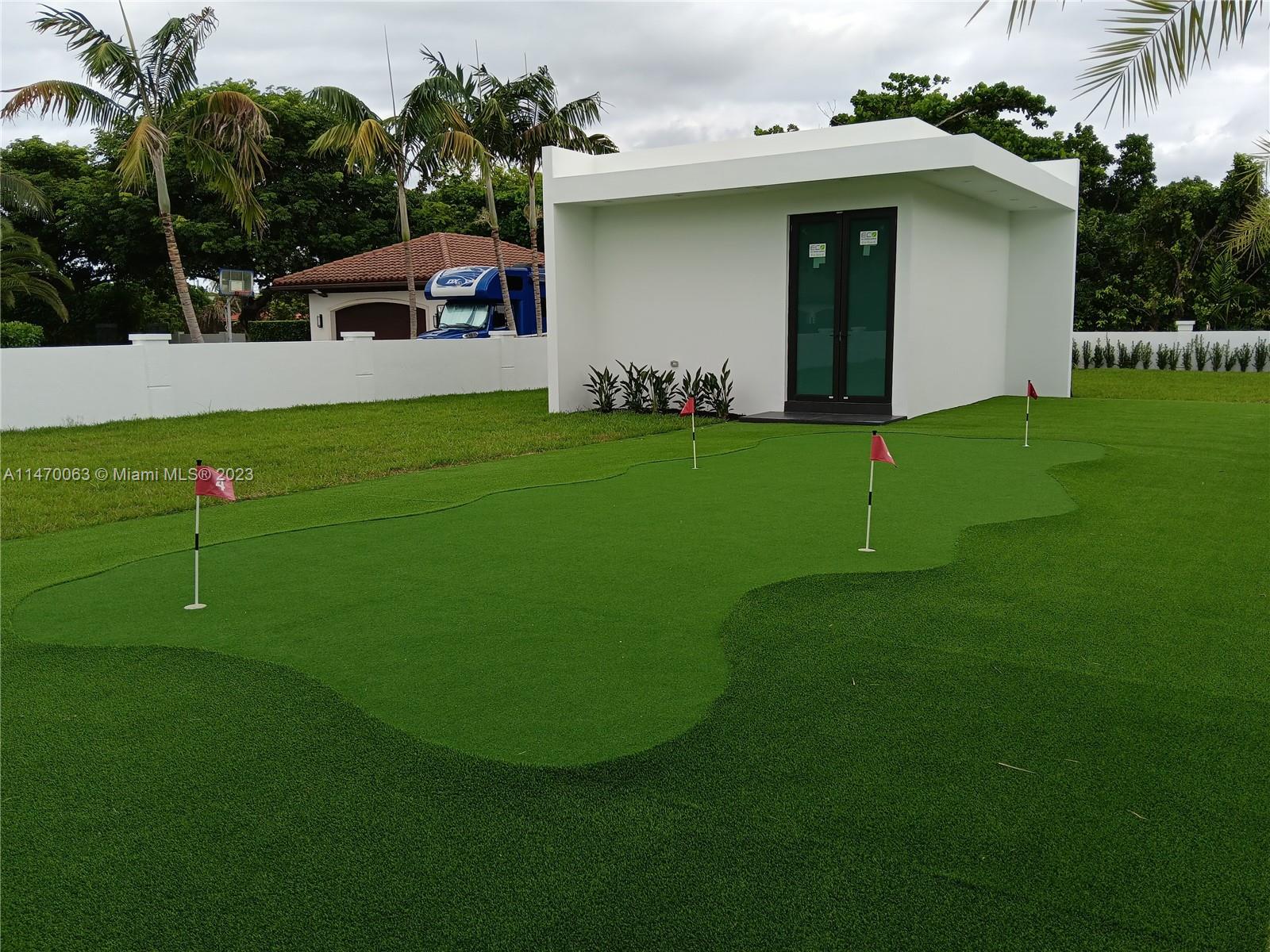 MILLER DRIVE ESTATES - Residential