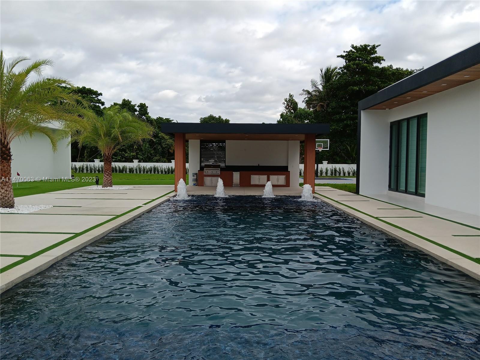 MILLER DRIVE ESTATES - Residential