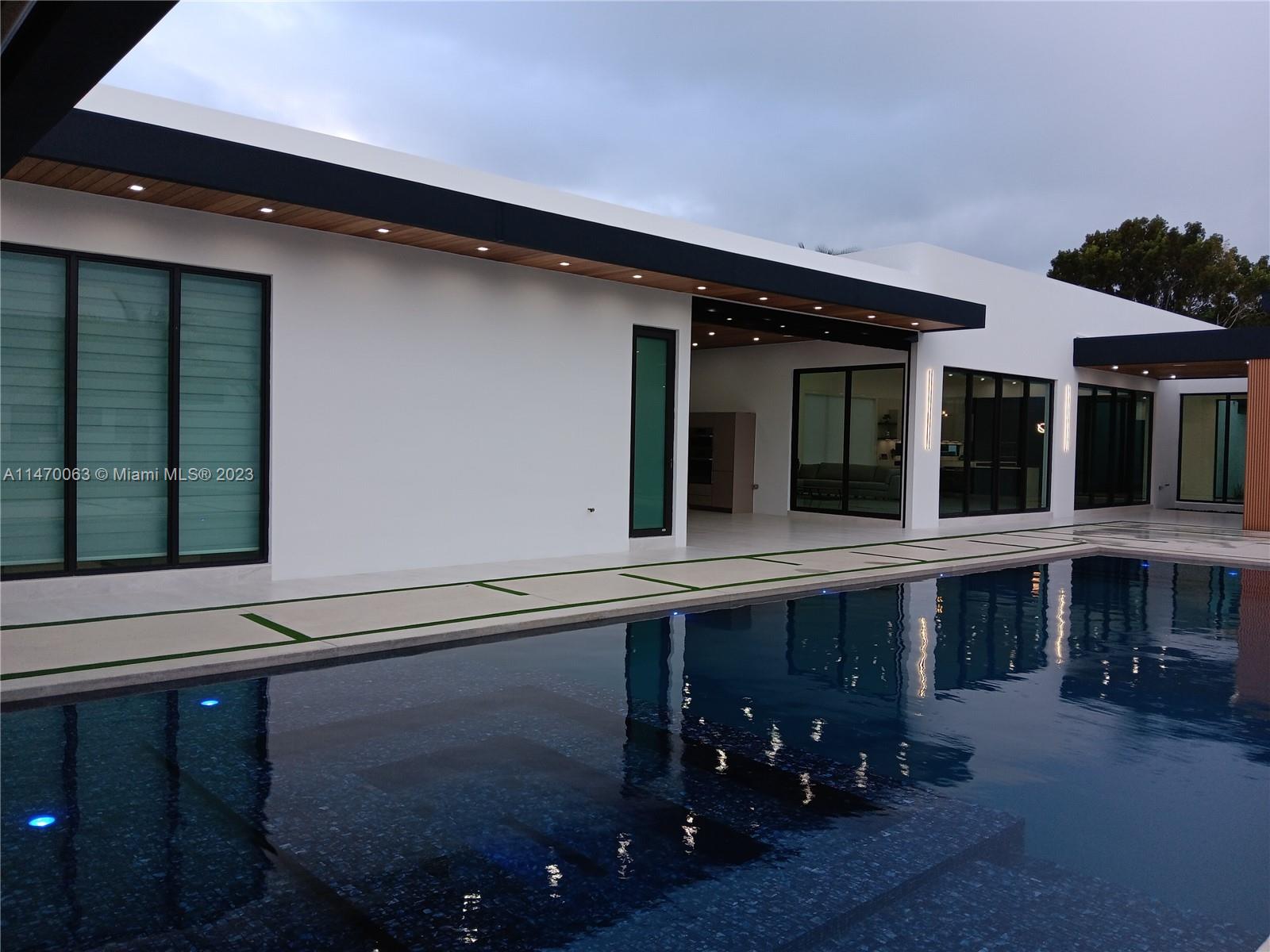 MILLER DRIVE ESTATES - Residential