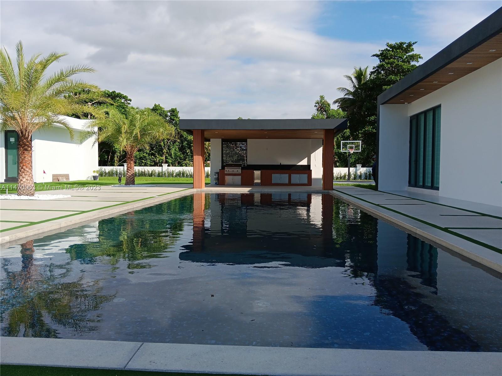 MILLER DRIVE ESTATES - Residential