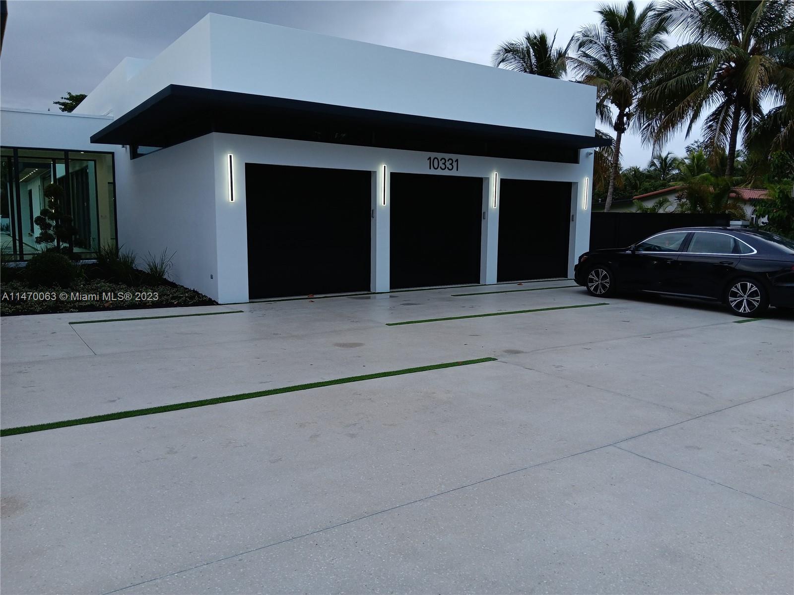 MILLER DRIVE ESTATES - Residential