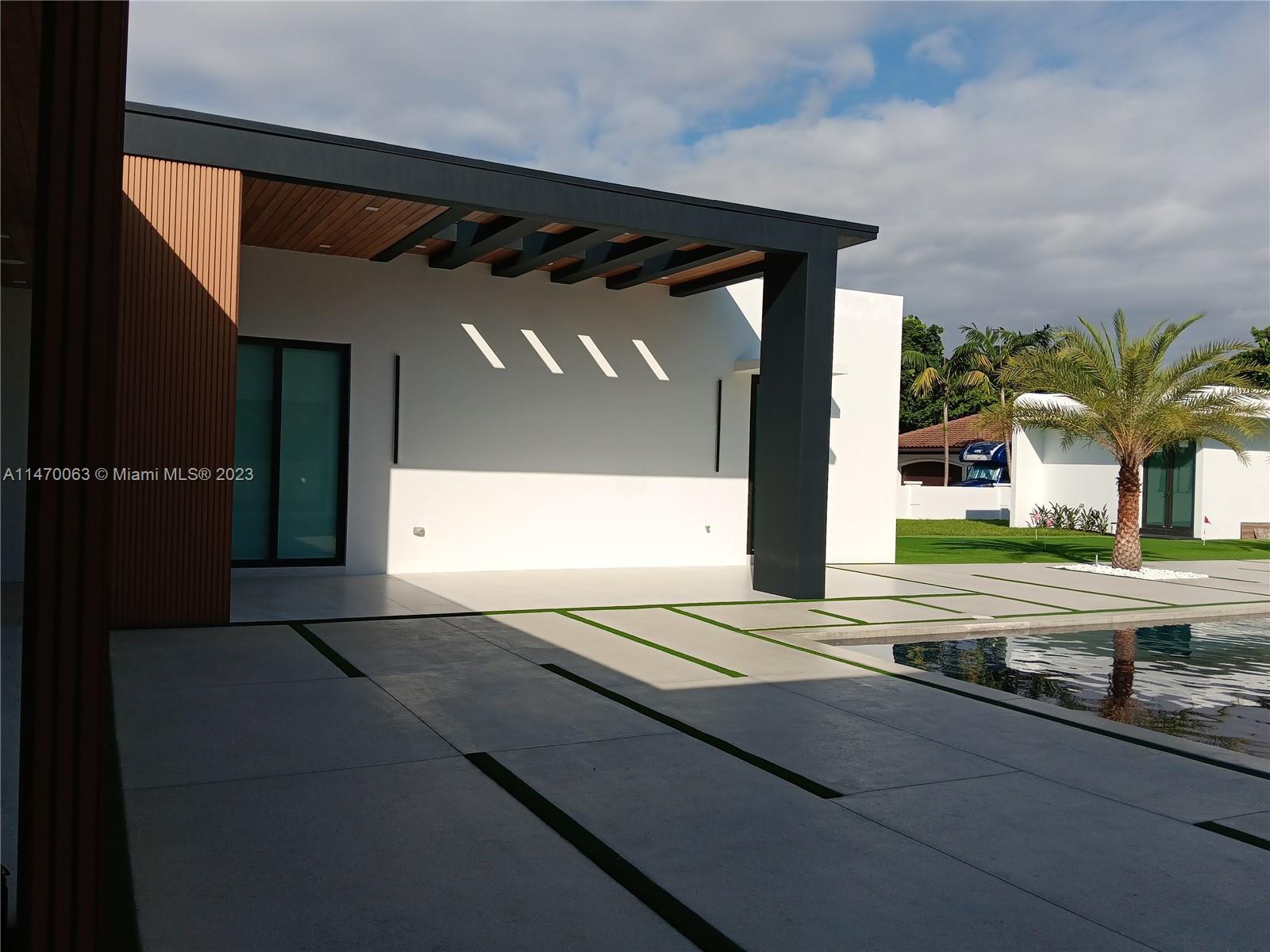 MILLER DRIVE ESTATES - Residential