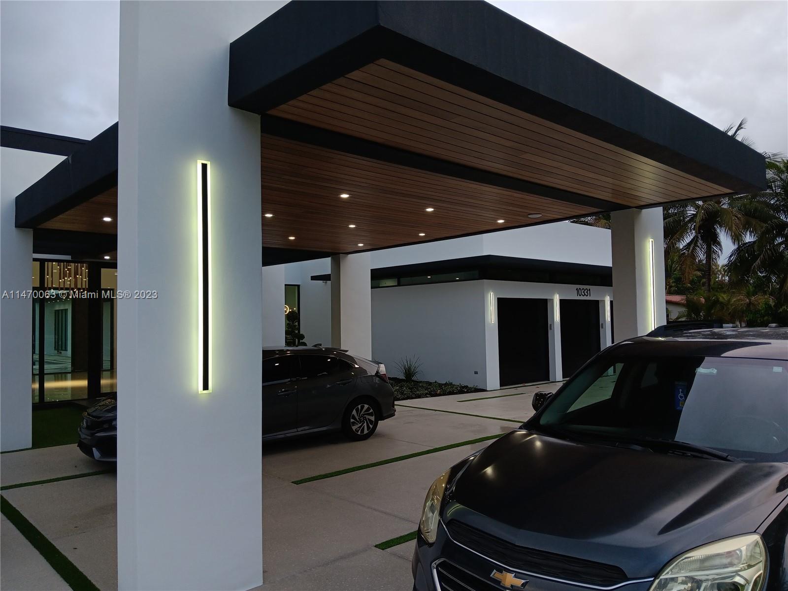 MILLER DRIVE ESTATES - Residential