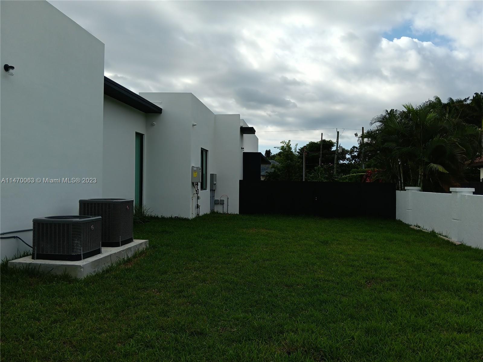 MILLER DRIVE ESTATES - Residential