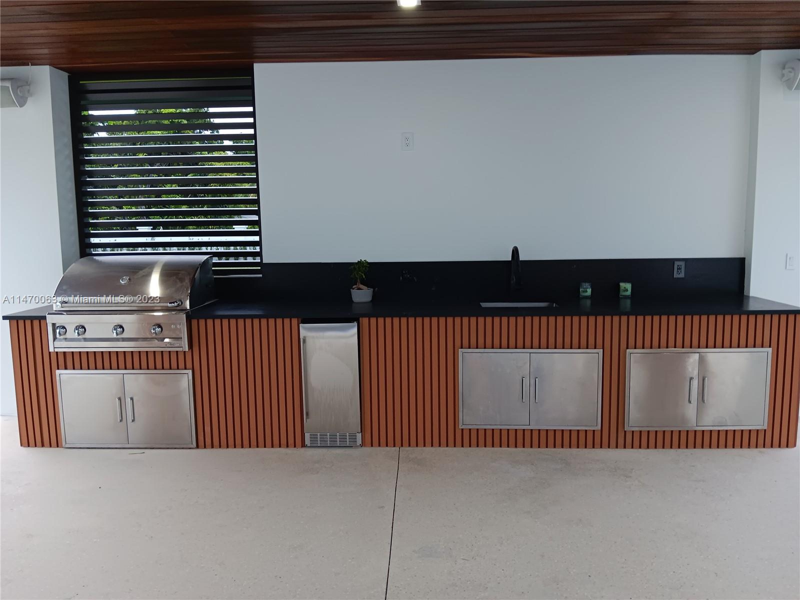 MILLER DRIVE ESTATES - Residential