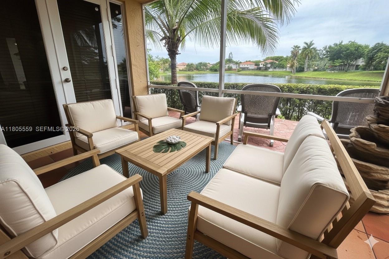 LAKES BY THE BAY SEC 8 - Residential