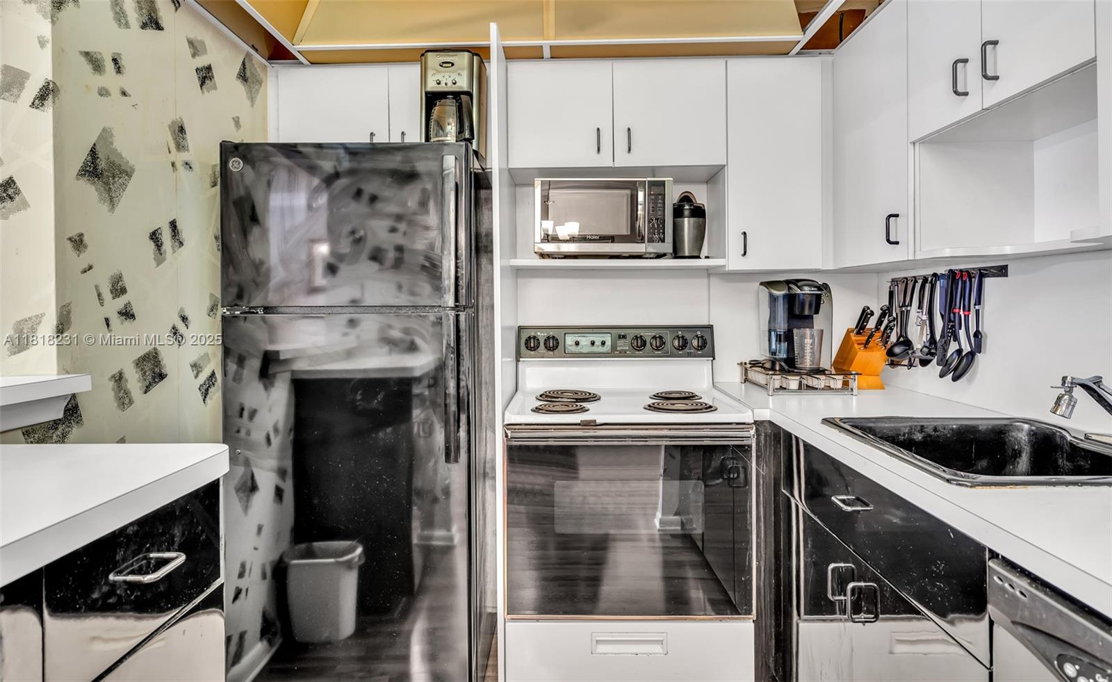 BERKSHIRE B CONDO - Residential