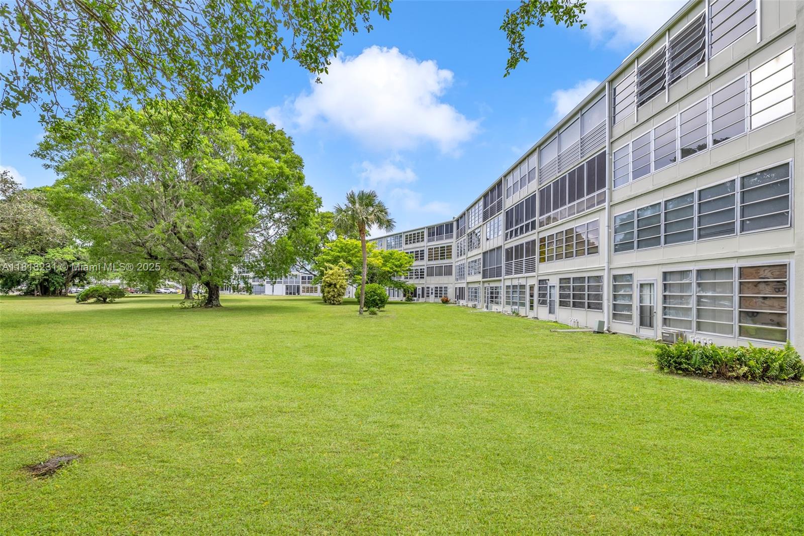 BERKSHIRE B CONDO - Residential