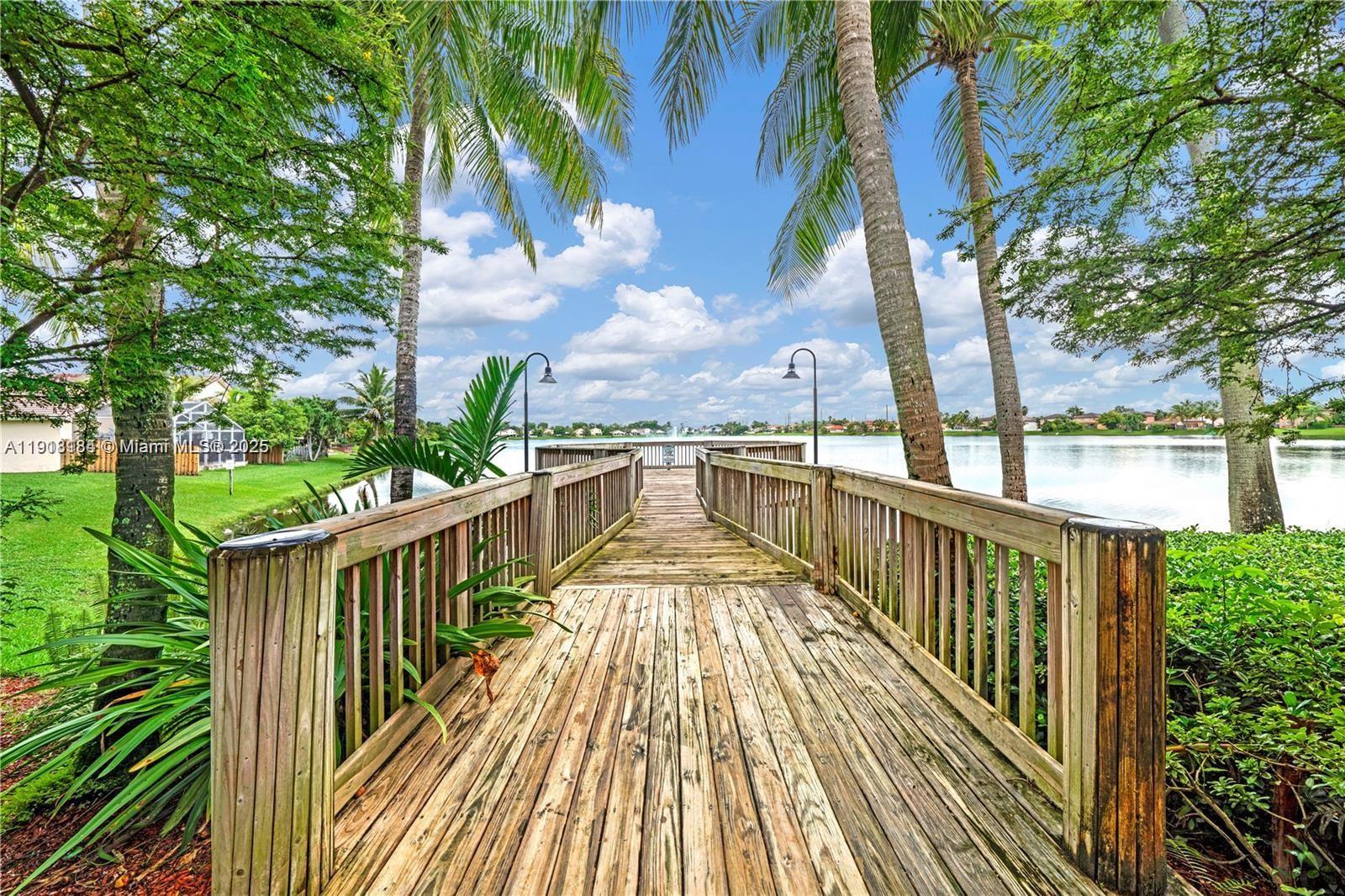 FOUR LAKES SEC 7 - Residential Lease